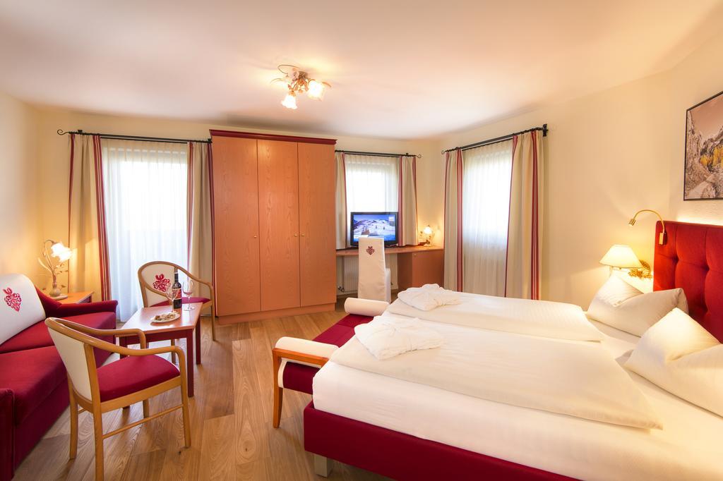 Hotel Zum Jungen Roemer Radstadt Exterior foto